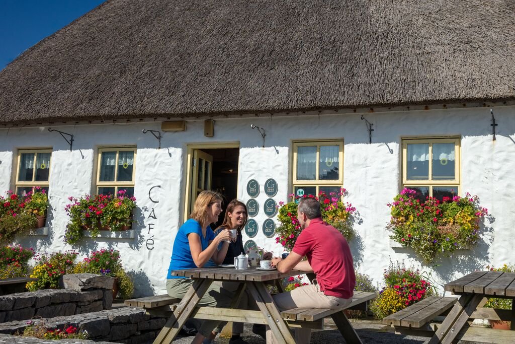 Cafe on Inis Mor